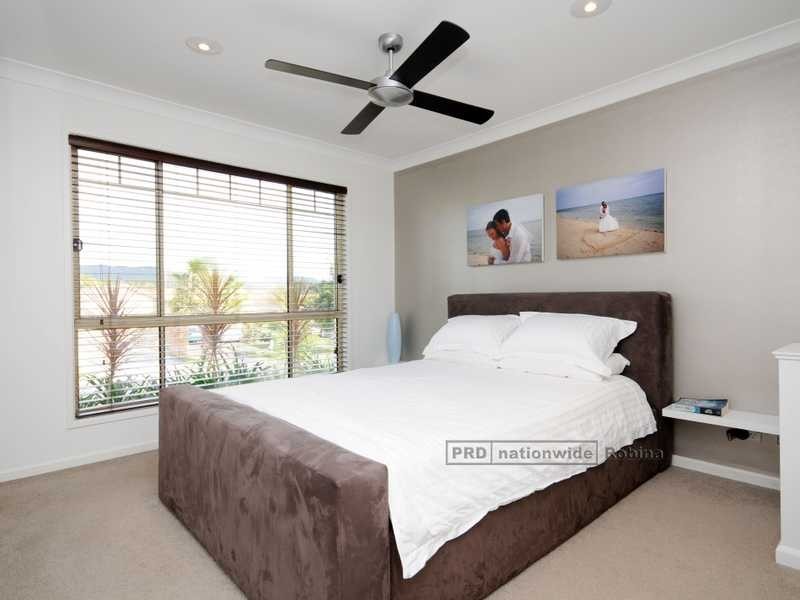 10 Breeana Court, Mudgeeraba QLD 4213