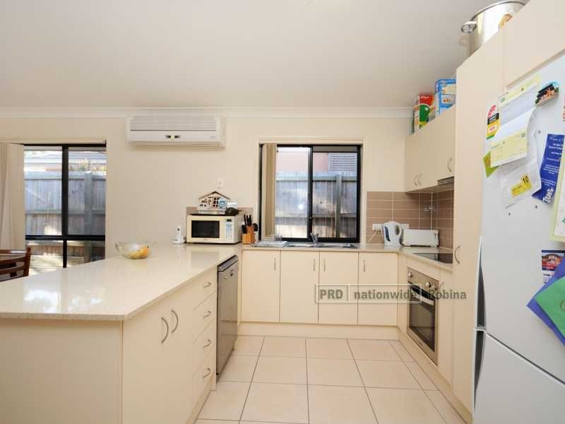 17 Jasmine Circuit, Ormeau QLD 4208