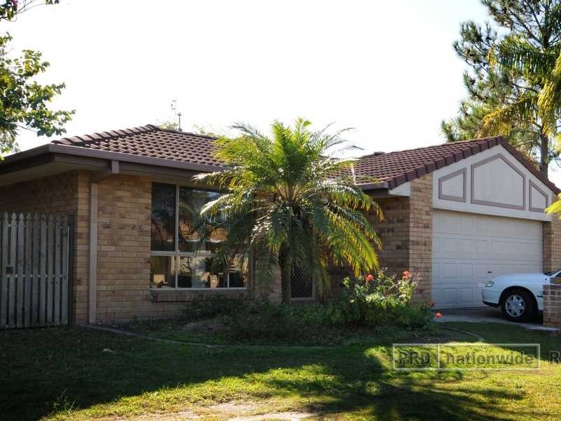 2 Pristine Court, Varsity Lakes QLD 4227