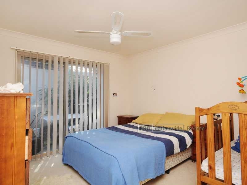 2 Pristine Court, Varsity Lakes QLD 4227