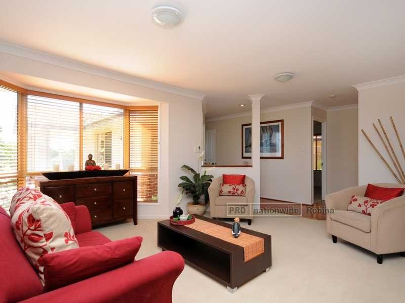 11 Cobb Court, Mudgeeraba QLD 4213