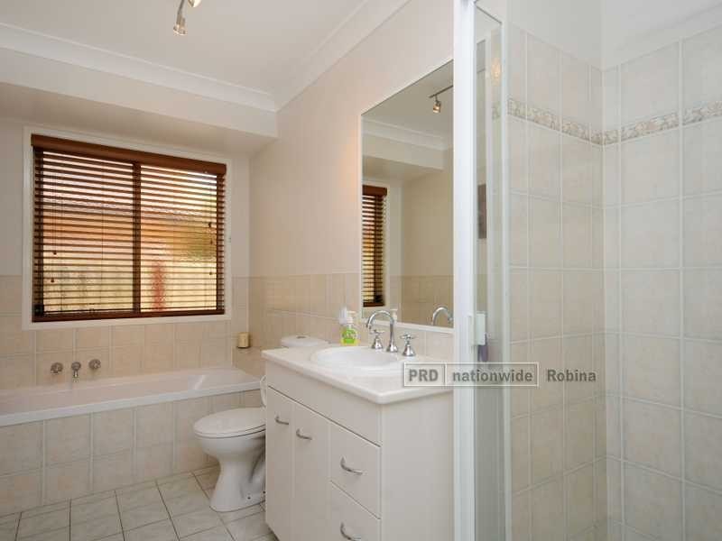 11 Cobb Court, Mudgeeraba QLD 4213