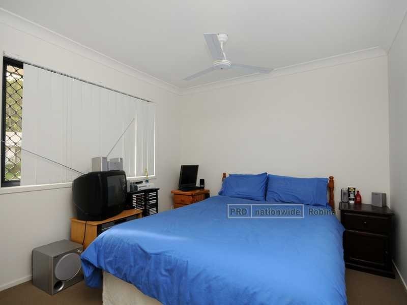 9 Monza Drive, Oxenford QLD 4210