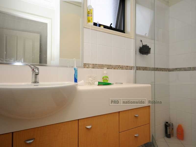 Unit 1/14 Faculty Crescent, Mudgeeraba QLD 4213