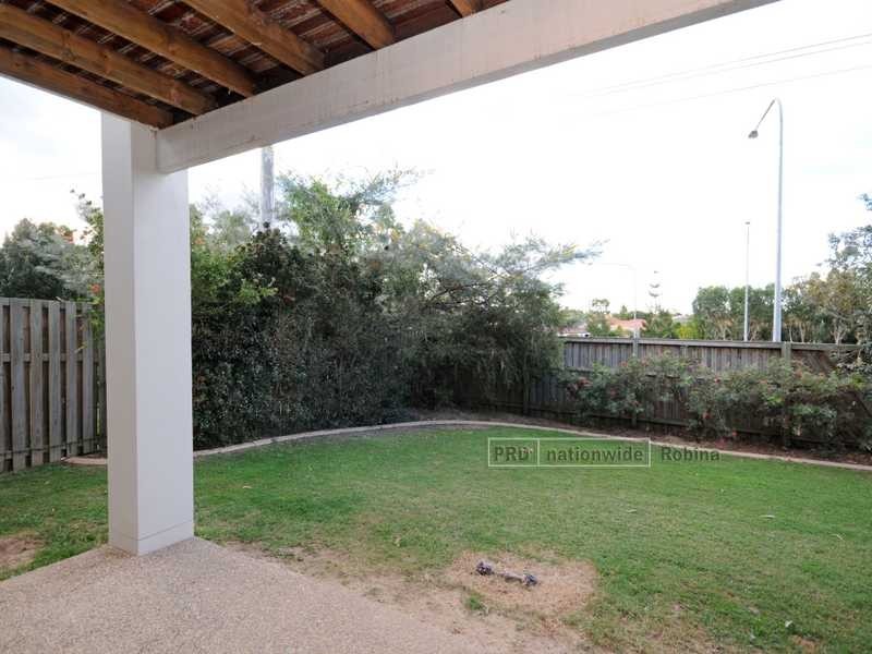 Unit 1/14 Faculty Crescent, Mudgeeraba QLD 4213