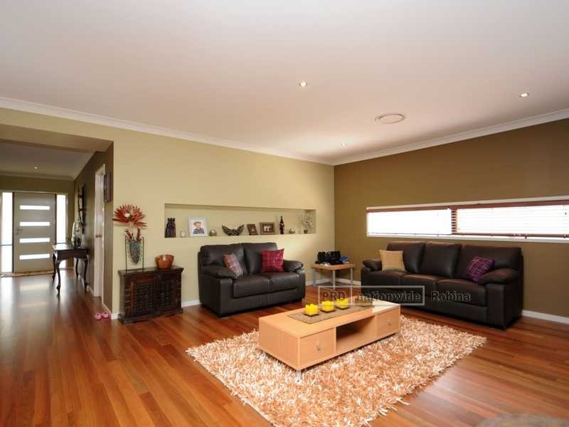 4 Rustyplum Court, Reedy Creek QLD 4227