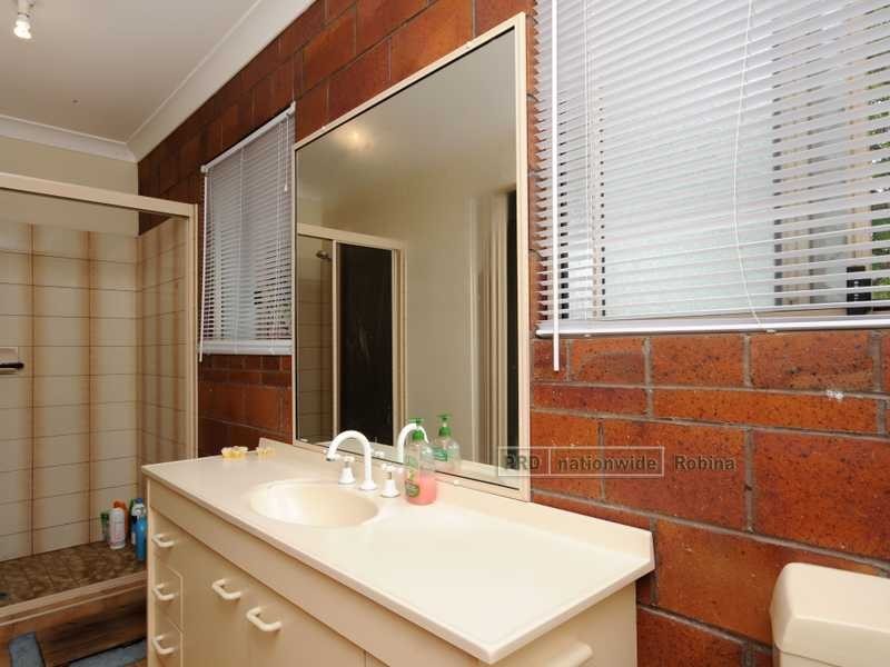 19 Rachelle Court, Merrimac QLD 4226