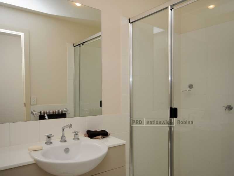 Unit 51/19 Carina Peak Drive, Varsity Lakes QLD 4227