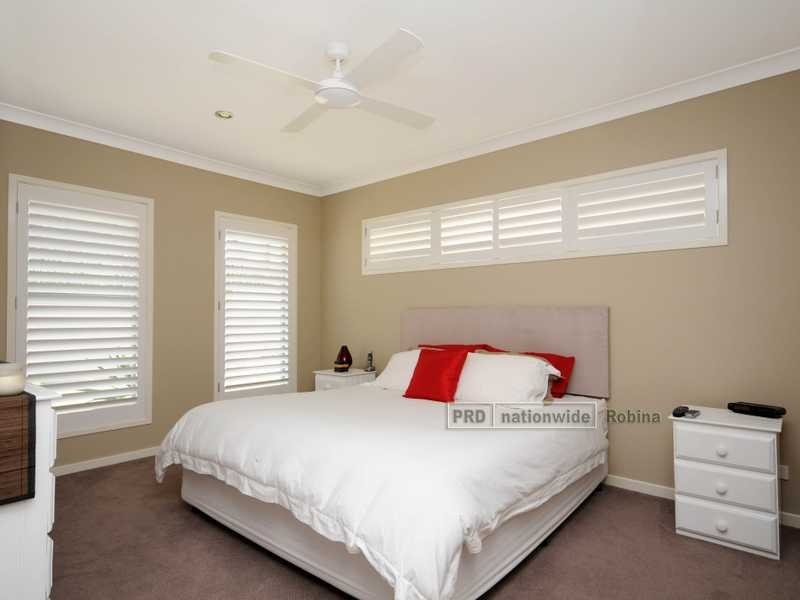 27 Camarillo Circuit, Reedy Creek QLD 4227