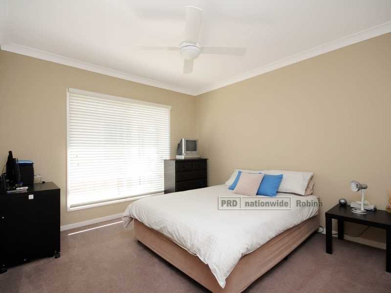 27 Camarillo Circuit, Reedy Creek QLD 4227