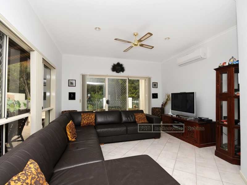 15 Cedarwood Crescent, Robina QLD 4226