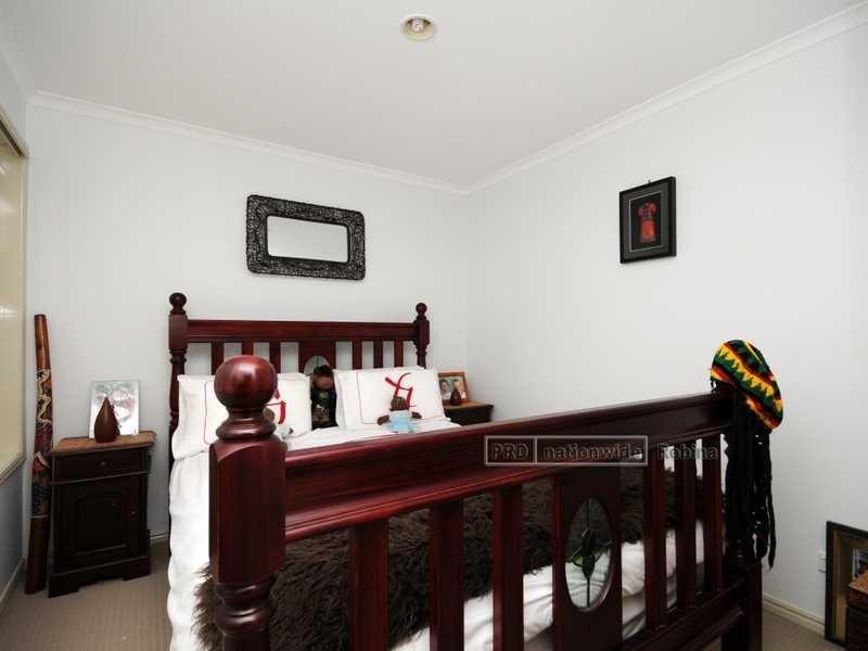 15 Cedarwood Crescent, Robina QLD 4226