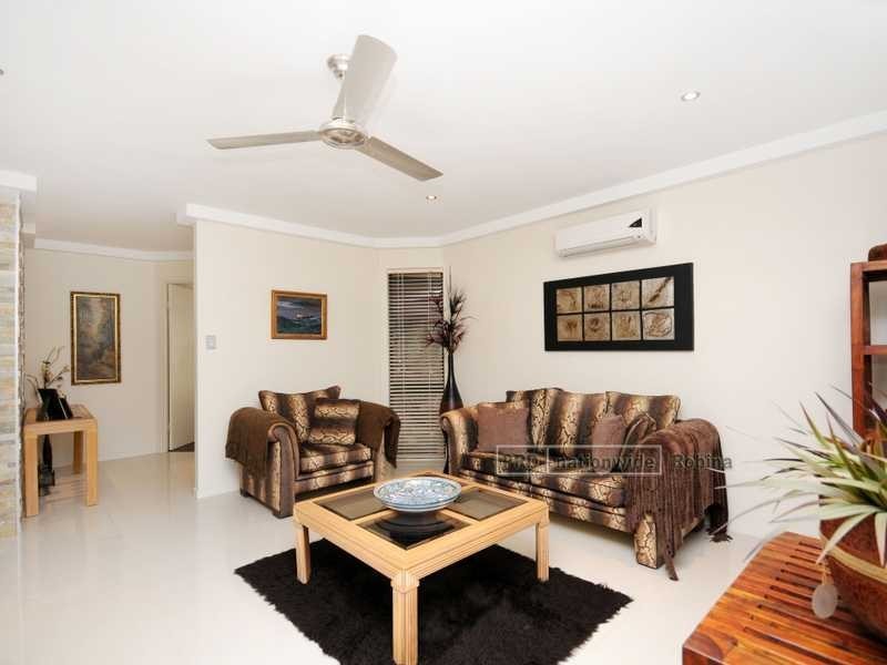 7 Cove Court, Merrimac QLD 4226