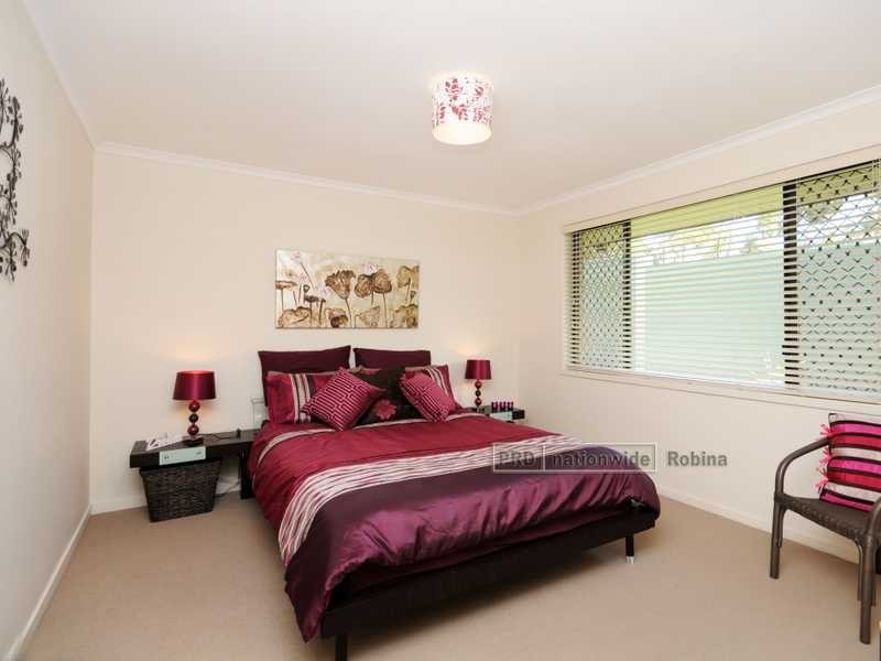 7 Cove Court, Merrimac QLD 4226