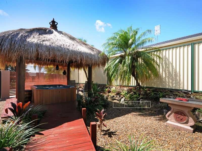 7 Cove Court, Merrimac QLD 4226