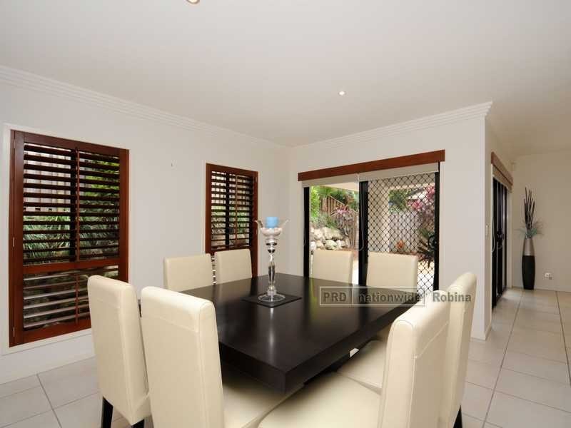 3 Royal Woods Drive, Robina QLD 4226