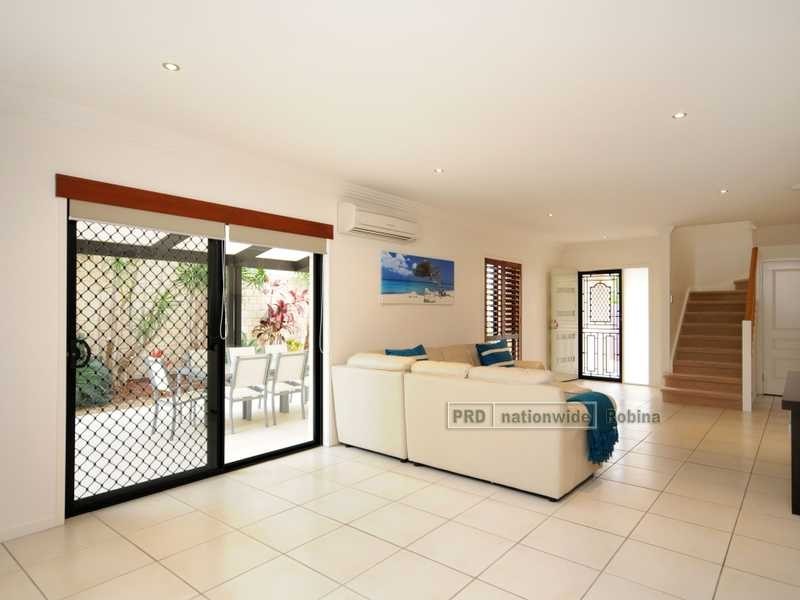 3 Royal Woods Drive, Robina QLD 4226