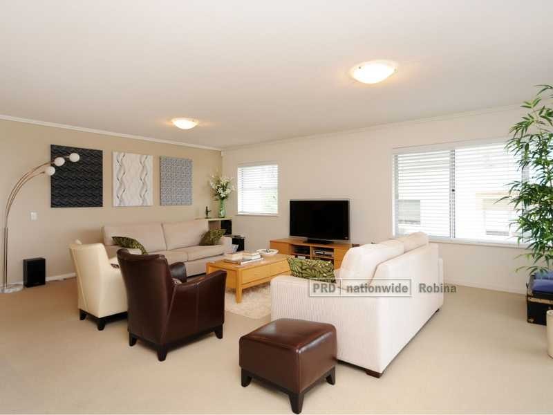 Unit 22/64 Riverwalk Avenue, Robina QLD 4226