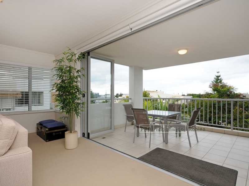 Unit 22/64 Riverwalk Avenue, Robina QLD 4226