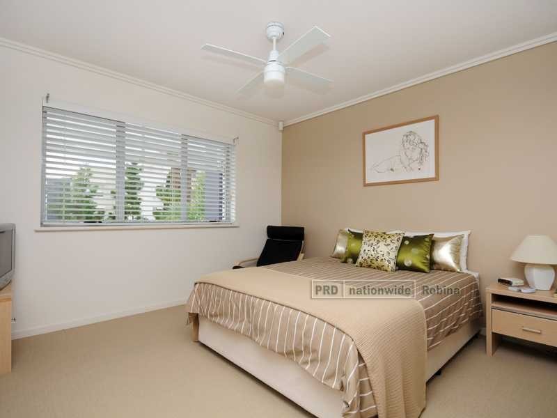 Unit 22/64 Riverwalk Avenue, Robina QLD 4226