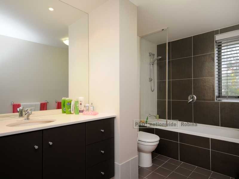 Unit 22/64 Riverwalk Avenue, Robina QLD 4226