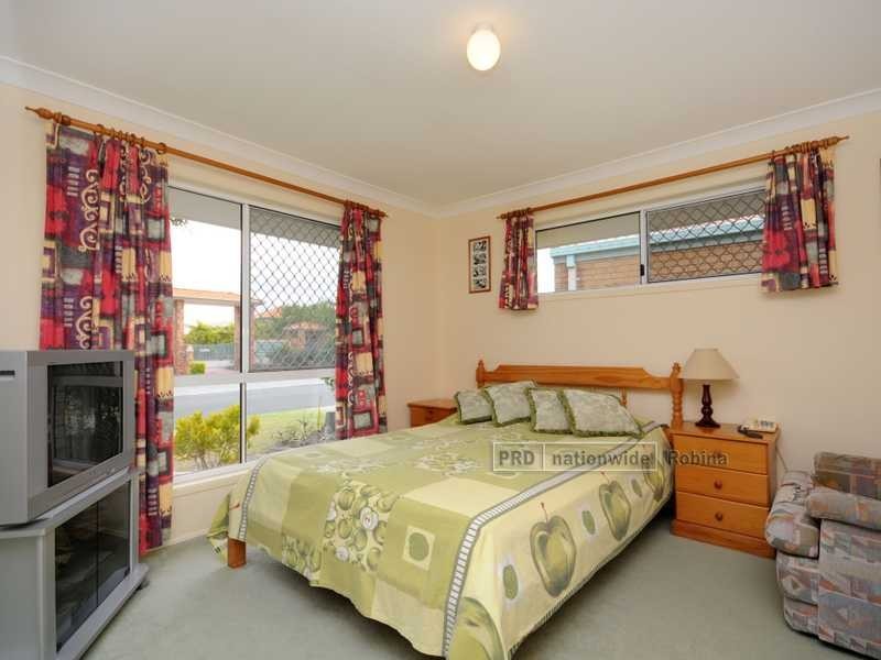 26 Regensberg Close, Varsity Lakes QLD 4227