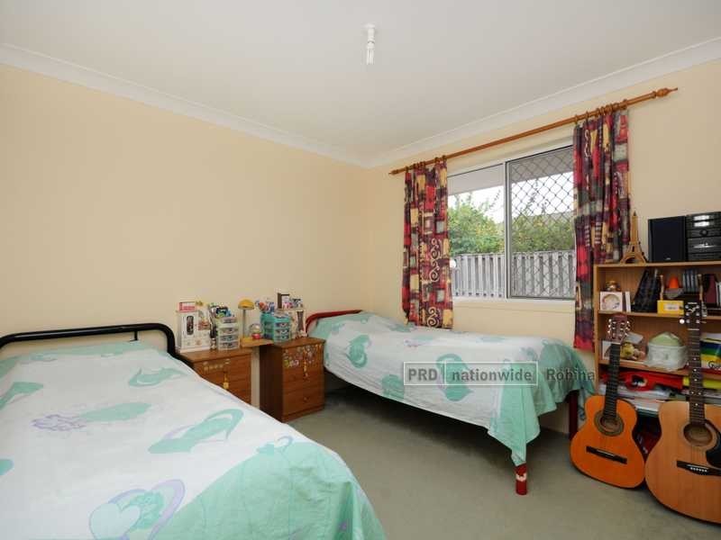 26 Regensberg Close, Varsity Lakes QLD 4227