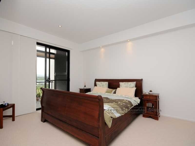 Unit 21/310 Laver Drive, Robina QLD 4226