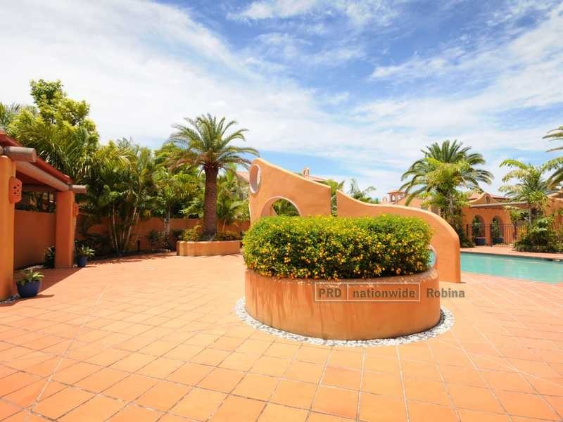 Unit 43/8 Woody Views Way, Robina QLD 4226
