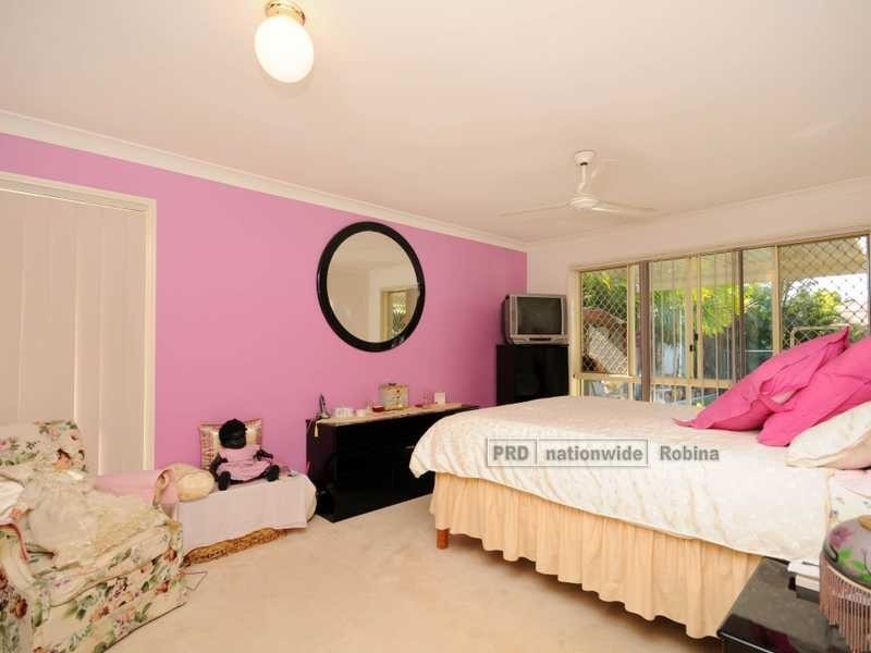 65 Cedarwood Crescent, Robina QLD 4226