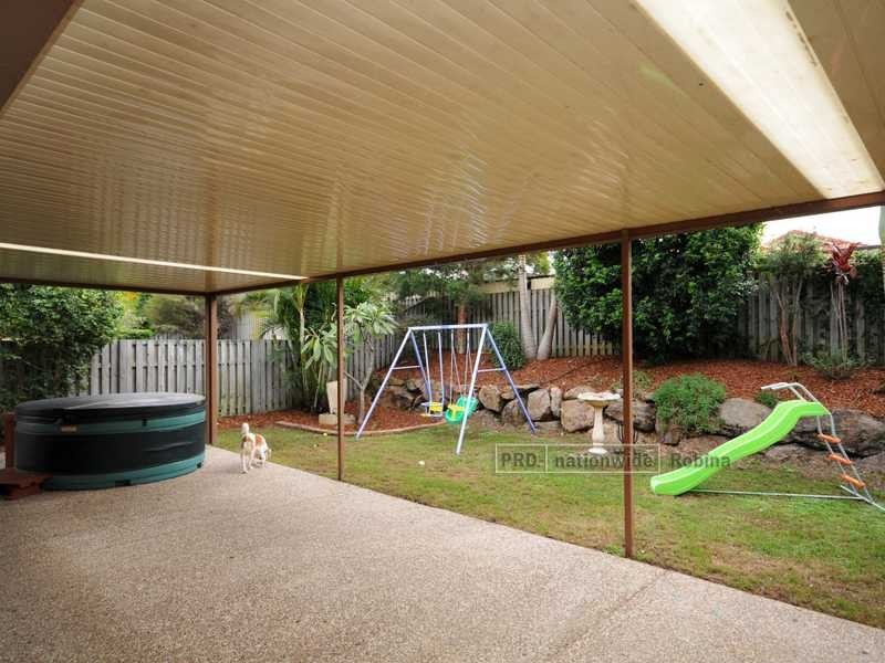 33 Swanton Drive, Mudgeeraba QLD 4213