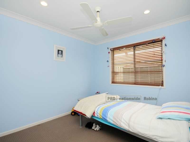 33 Swanton Drive, Mudgeeraba QLD 4213