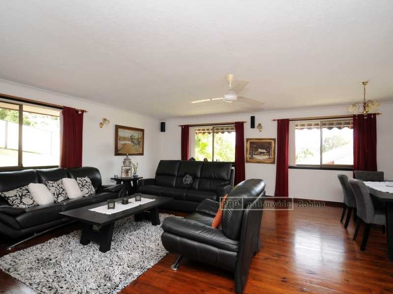 7 Ivy Street, Carrara QLD 4211