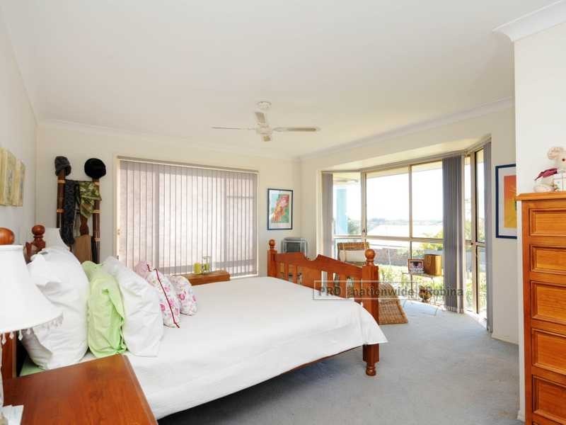 2 Alter Court, Merrimac QLD 4226