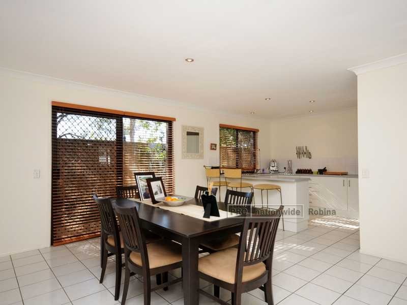 17 Pascali Court, Varsity Lakes QLD 4227