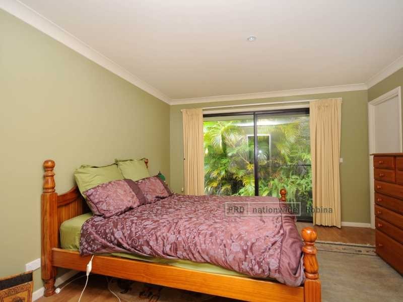 15 William Hollindale Court, Worongary QLD 4213