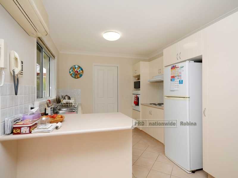 Unit 13/45 Swanton Drive, Mudgeeraba QLD 4213