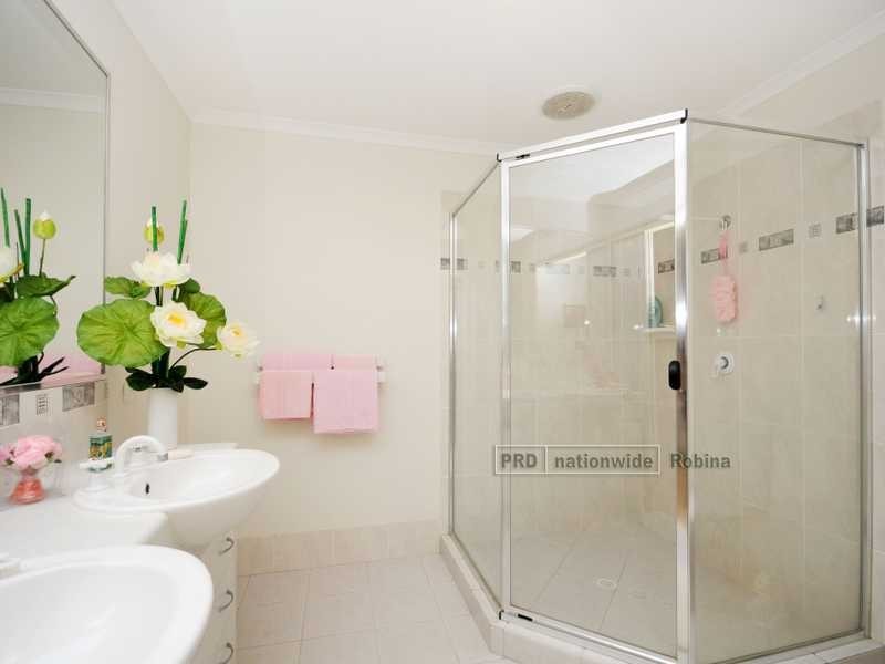 19 Glenny Street, Mudgeeraba QLD 4213
