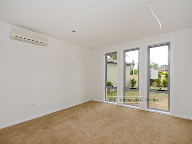 48 Peach Drive, Robina QLD 4226