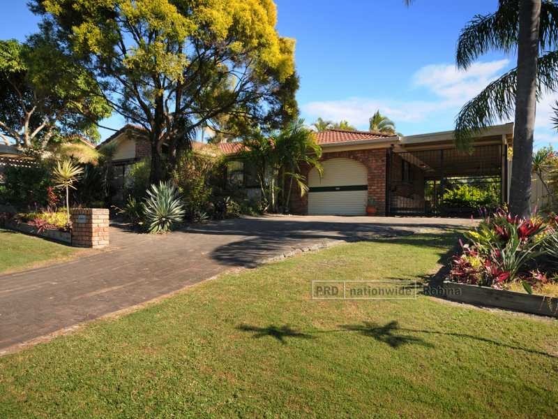 1 Burcott Court, Carrara QLD 4211