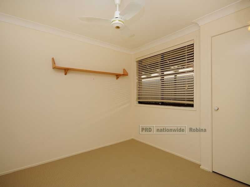 1 Burcott Court, Carrara QLD 4211