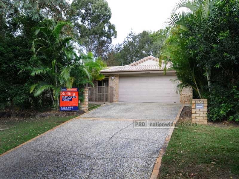 19 Trinity Place, Robina QLD 4226