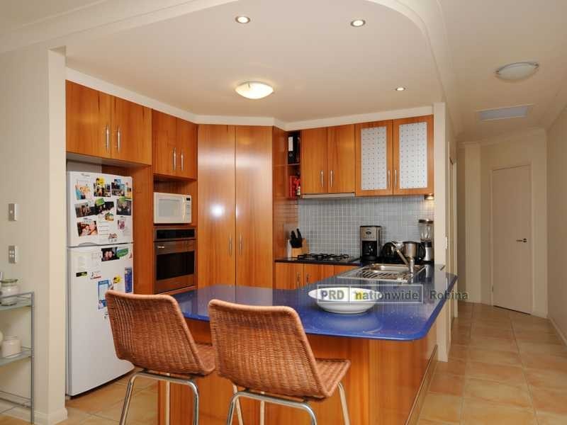 Unit 1004/1 The Cove Crescent, Carrara QLD 4211