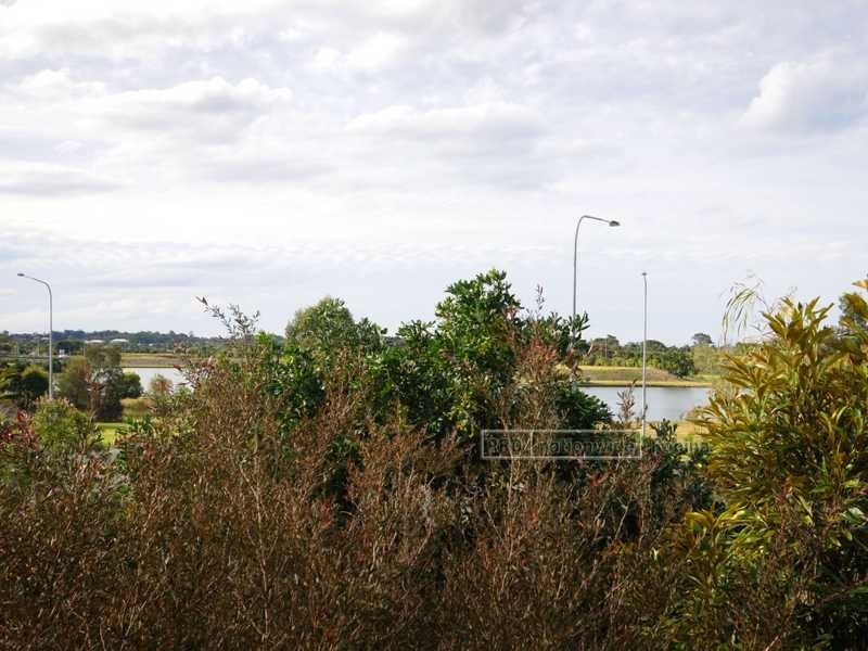 Unit 1004/1 The Cove Crescent, Carrara QLD 4211