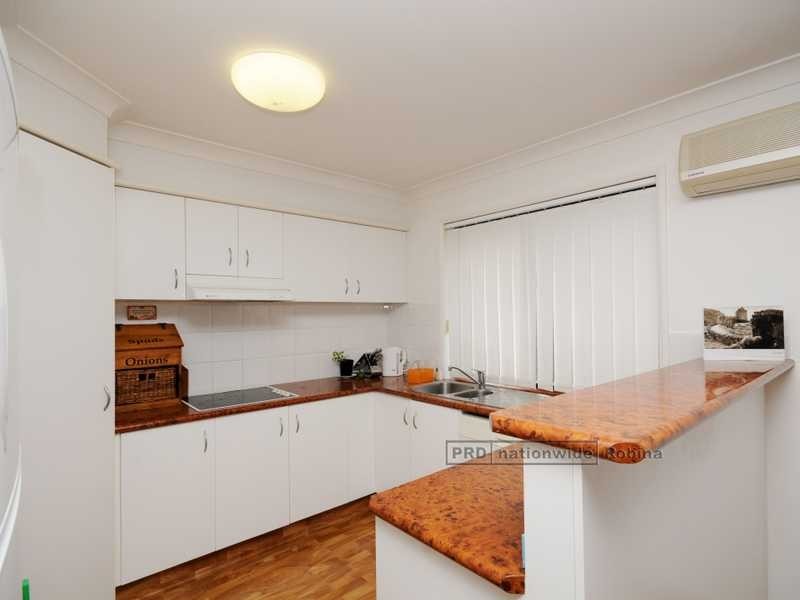 Unit 102/8 Ghilgai Rd, Merrimac QLD 4226