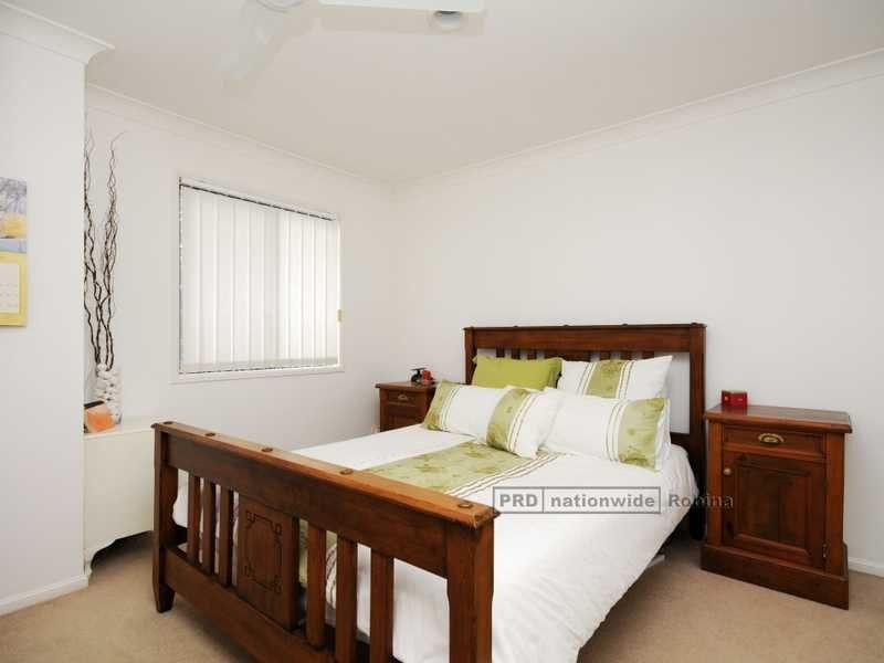 Unit 102/8 Ghilgai Rd, Merrimac QLD 4226