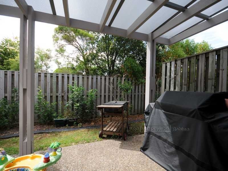 Unit 102/8 Ghilgai Rd, Merrimac QLD 4226