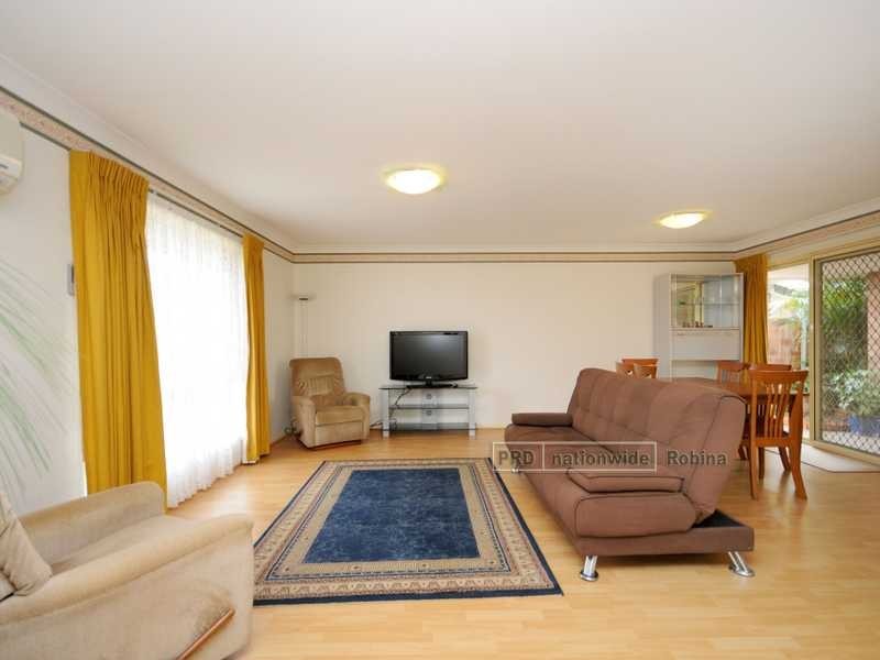 1/1 Murdoch Place, Varsity Lakes QLD 4227