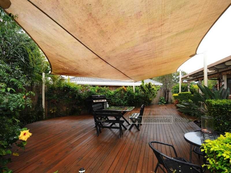 4 Karrinyup Place, Robina QLD 4226
