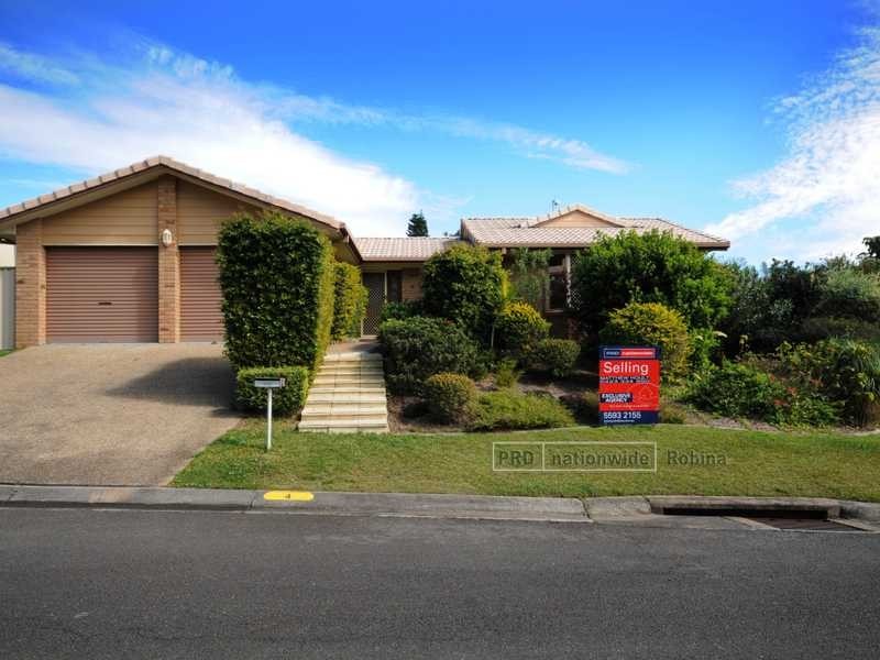 4 Karrinyup Place, Robina QLD 4226